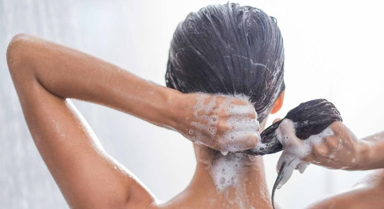 How to Keep Wig Color from Fading