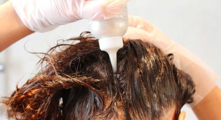 Signs Hydrogen Peroxide Is Damaging Your Hair