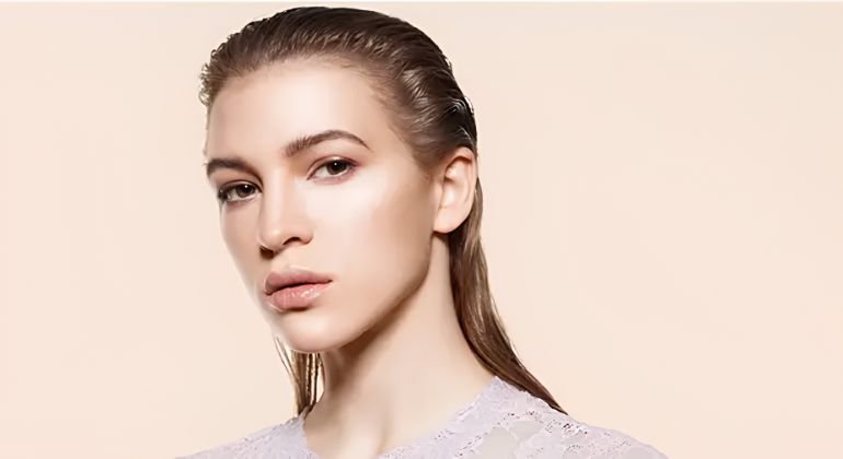 Step-by-Step Achieving a Long-Lasting Wet Look