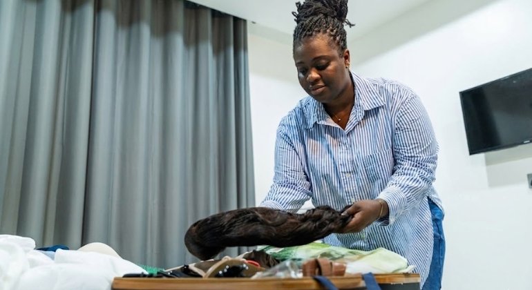 The Right Way to Pack Hair Extensions While Traveling