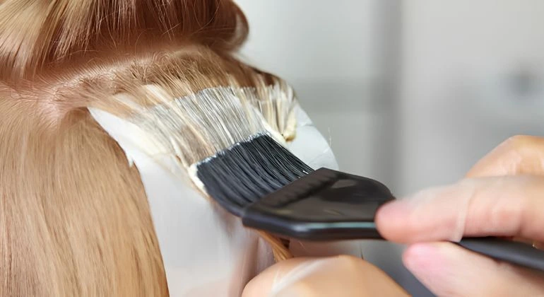 How to Get 4 Hair Color Safely