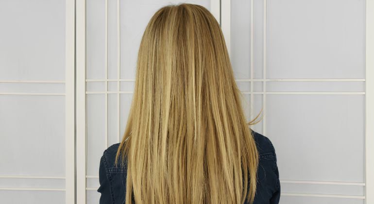 How to Match Extension Color to Your Natural Highlights or Lowlights