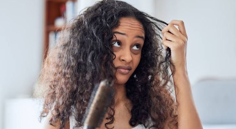 Why Do My Heatless Curls Fall Out