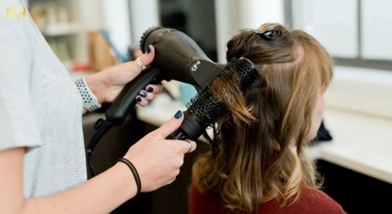 What Makes a Wholesale Hair Extensions Supplier the Best for Stylists