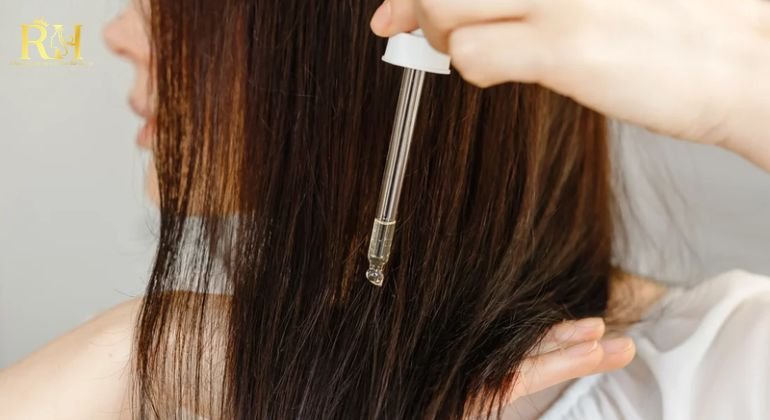Apply a Lightweight Smoothing Serum